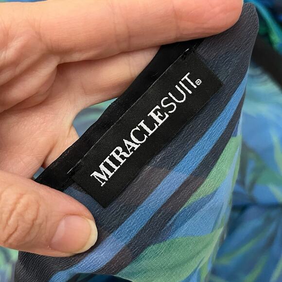 Miraclesuit Scarf Pareo Swim Cover Up One Size Palm Leaf Print Tropical Beach - Picture 5 of 7